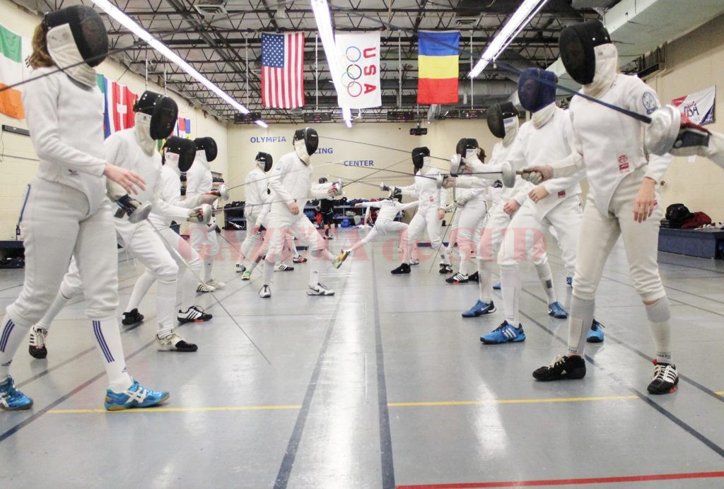 Sala de scrimă din Boston (foto: www.olympiafencingcenter.com)