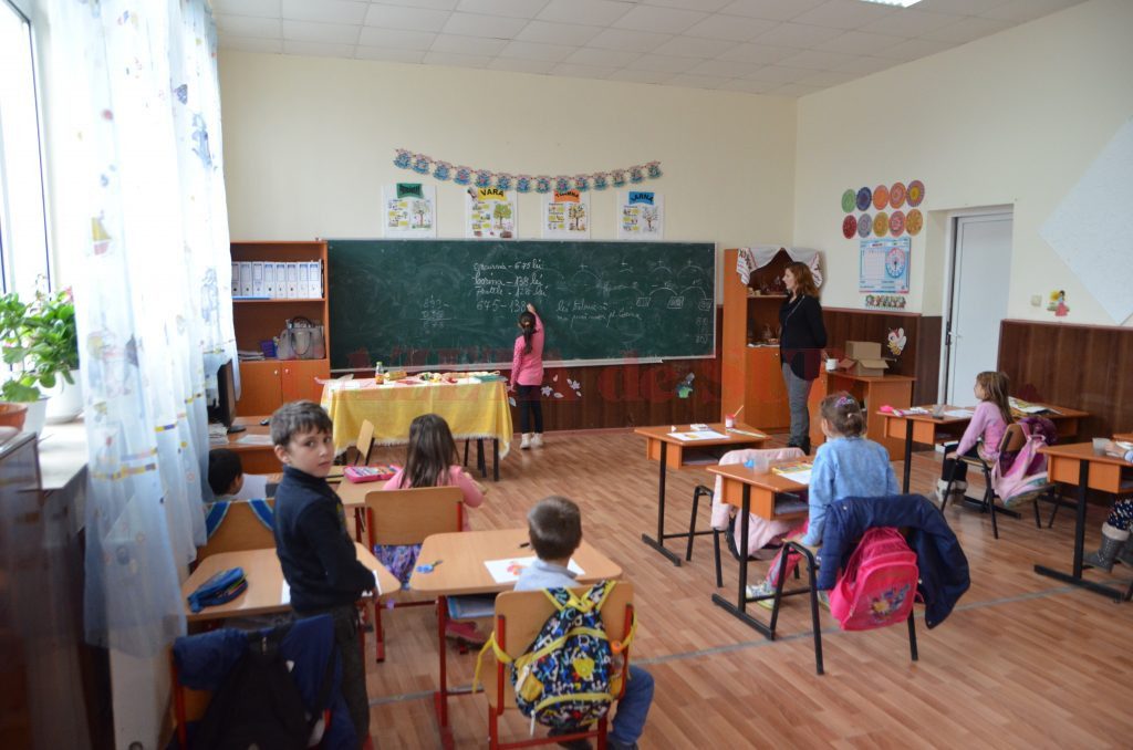 Încep înscrierile pentru clasa pregătitoare