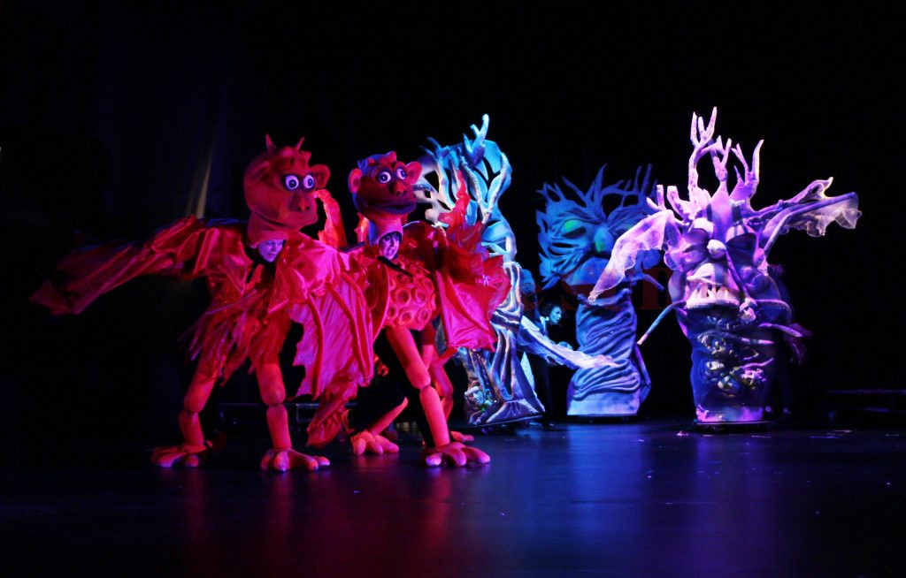 Patru zile de spectacol cu Teatrul Colibri din Craiova - GAZETA de SUD