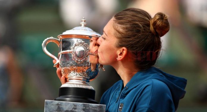 image-2018-06-10-22499940-0-simona-halep-trofeul-roland-garros