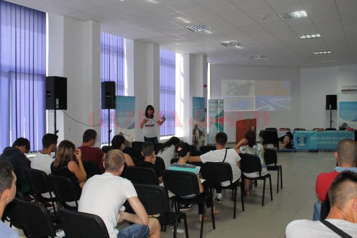 scoala internationala UCB (1)