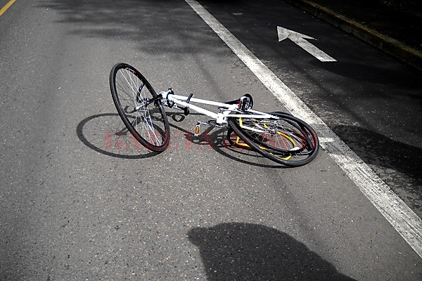 Vâlcea: Biciclist accidentat mortal la Frânceşti