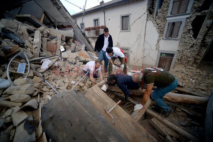 ITALY-QUAKE