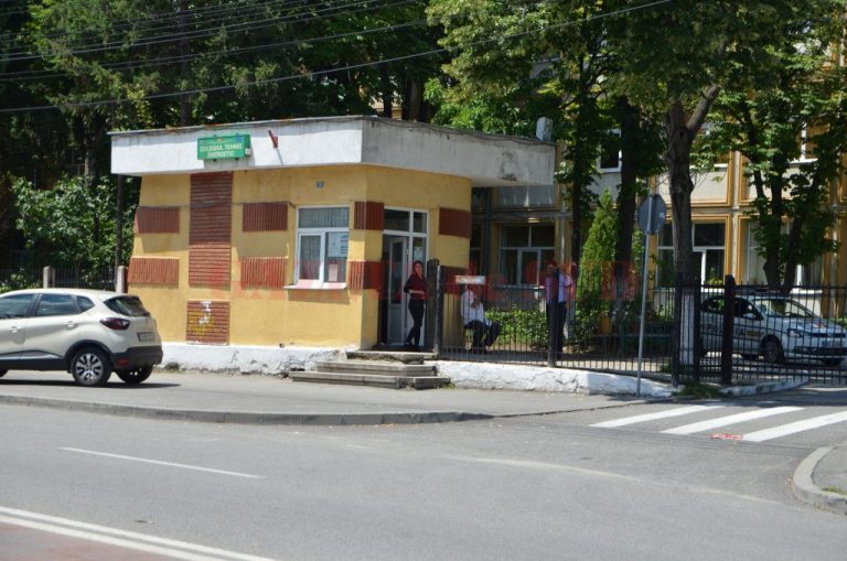 Şcoli din Dolj care îşi numără pe degete elevii de clasa a VIII-a