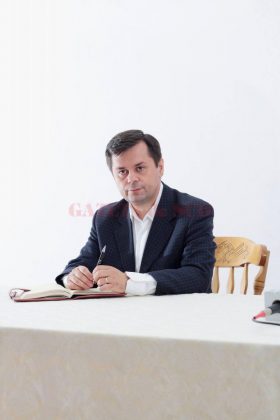 Marcel Romanescu, edilul din Târgu Jiu