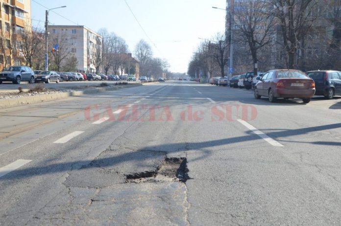 groapa de pe Bdul Titulescu (Groapa)