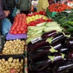 Piața Zahana din Slatina, închisă de Protecția Consumatorilor luni, a fost redeschisă astăzi