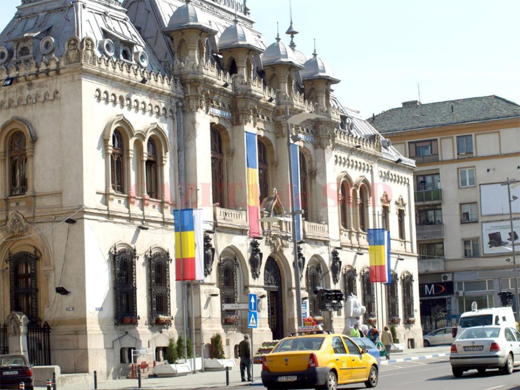 Fondul de salarii din Primăria Craiova s-a triplat, în ultimii ani