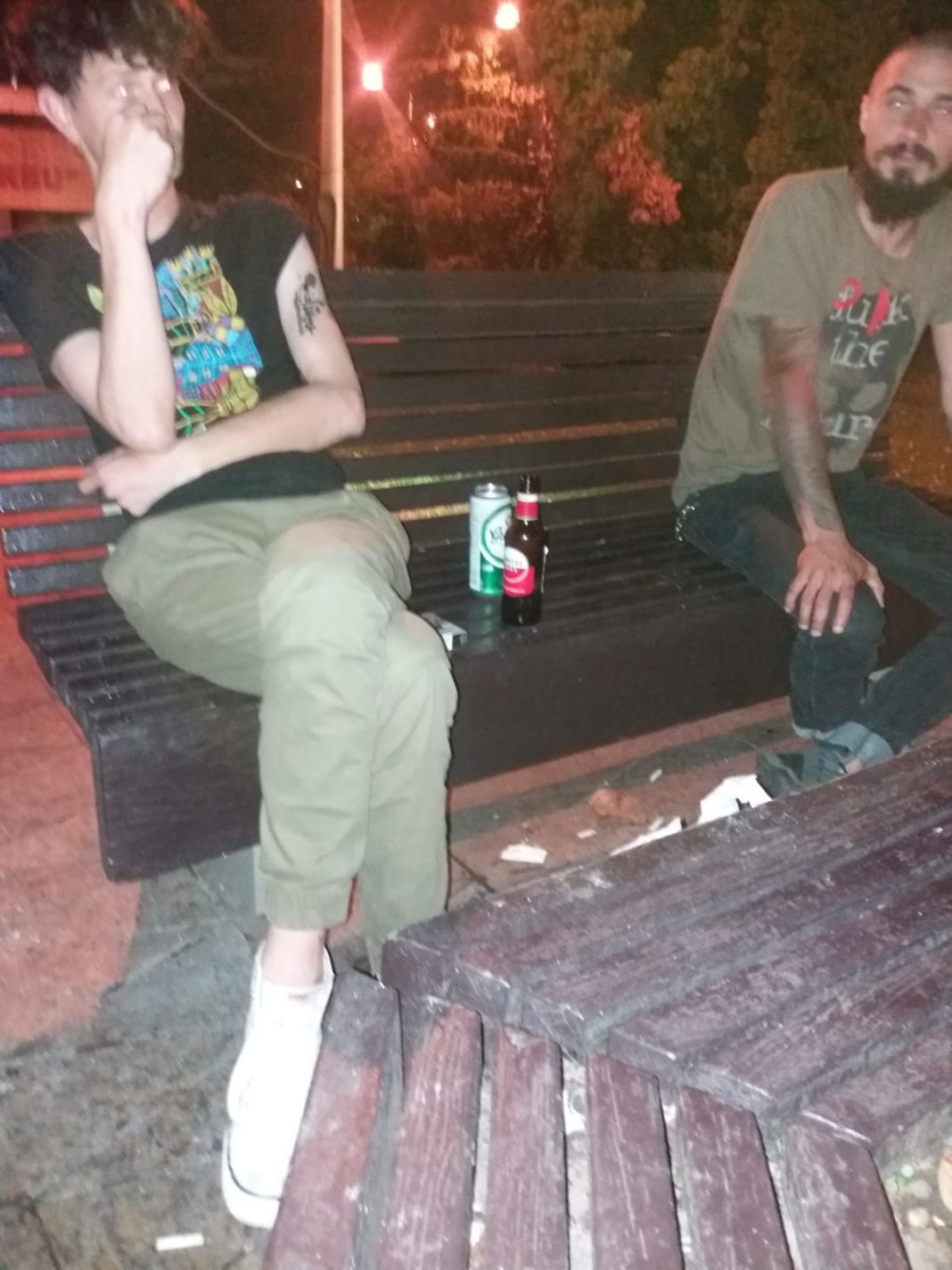 FJFF7003 Razie a poliştilor de la Locală