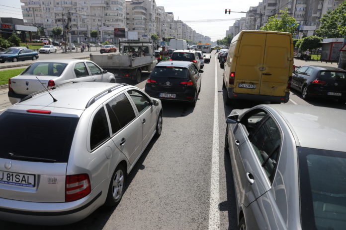 Maşini în trafic Maşini în trafic