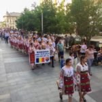 Ie purtată cu mândrie la Craiova - Foto: Relu Soare