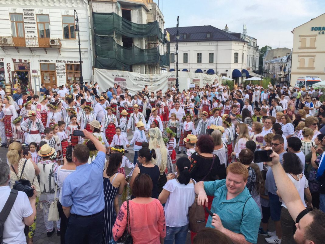 Ie purtată cu mândrie la Craiova