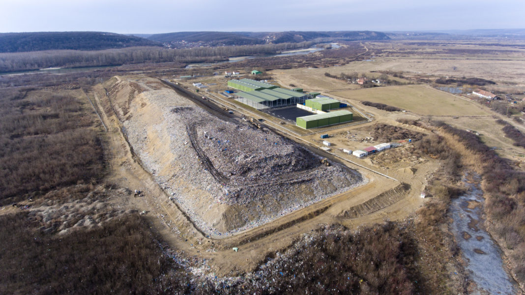 Groapa de gunoi de la Mofleni Groapa de gunoi de la Mofleni