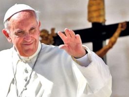 Peste două miliarde de credincioşi catolici şi protestanţi din întreaga lume sărbătoresc duminică Paștele