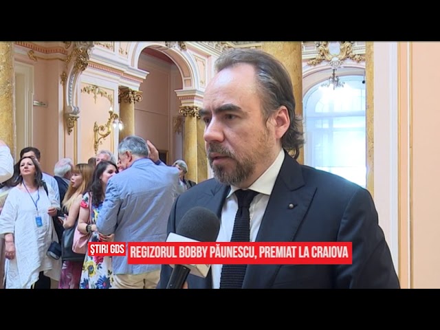 Regizorul Bobby Păunescu, premiat la Craiova