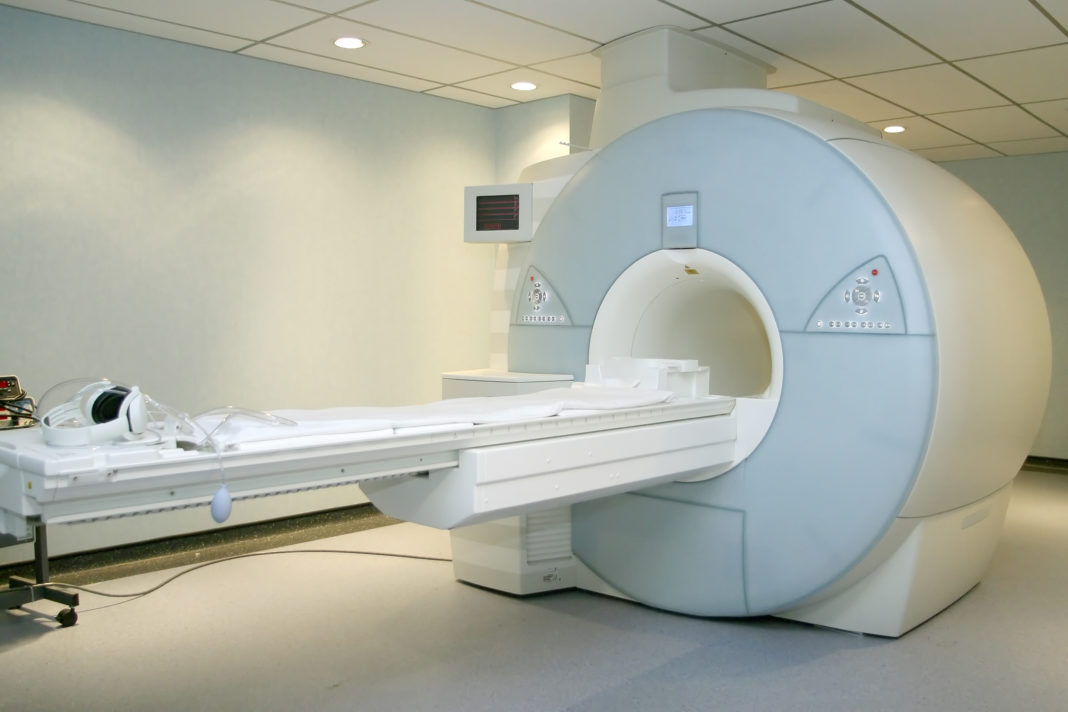 Între computerul tomograf și rezonanța magnetică nucleară există câteva diferențe importante (Sursa foto: Bodyscan)