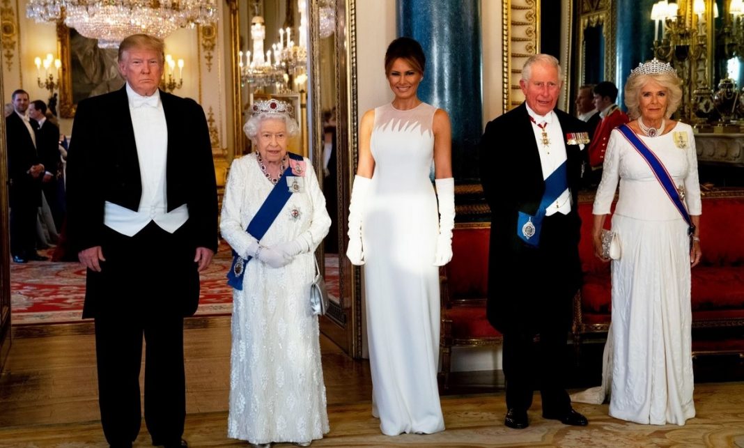 Donald Trump, vizită în Marea Britanie, împreună cu prima doamnă şi Regina Elisabeta, prinţul Charles şi soţia sa