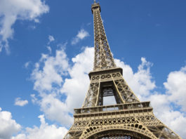 Parisul a declarat ”stare de urgenţă climatică”
