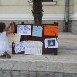 Crimele din Caracal au scos în stradă zeci de copii şi mămici în Târgu Jiu