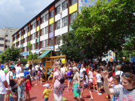 Un nou spaţiu dedicat copiilor din cartierul Ostroveni