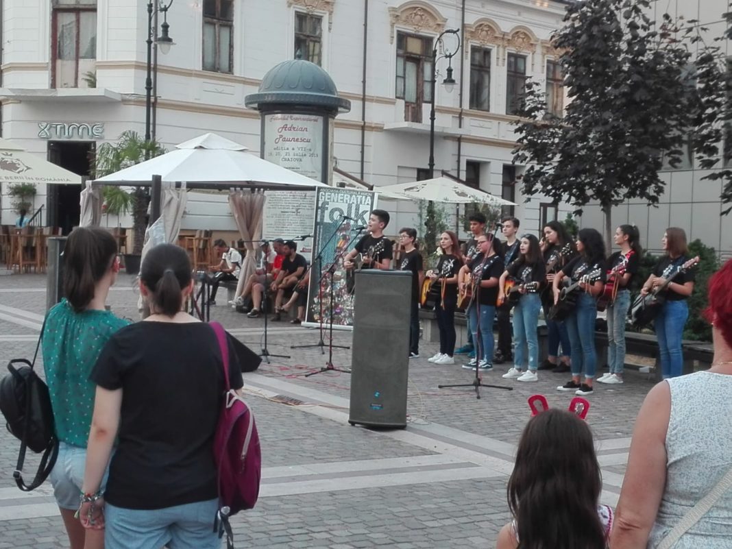 Craiova, la puterea Folk