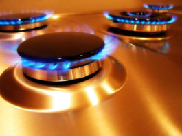 Ministerul Energiei „insistă” că importurile de gaze avantajează România