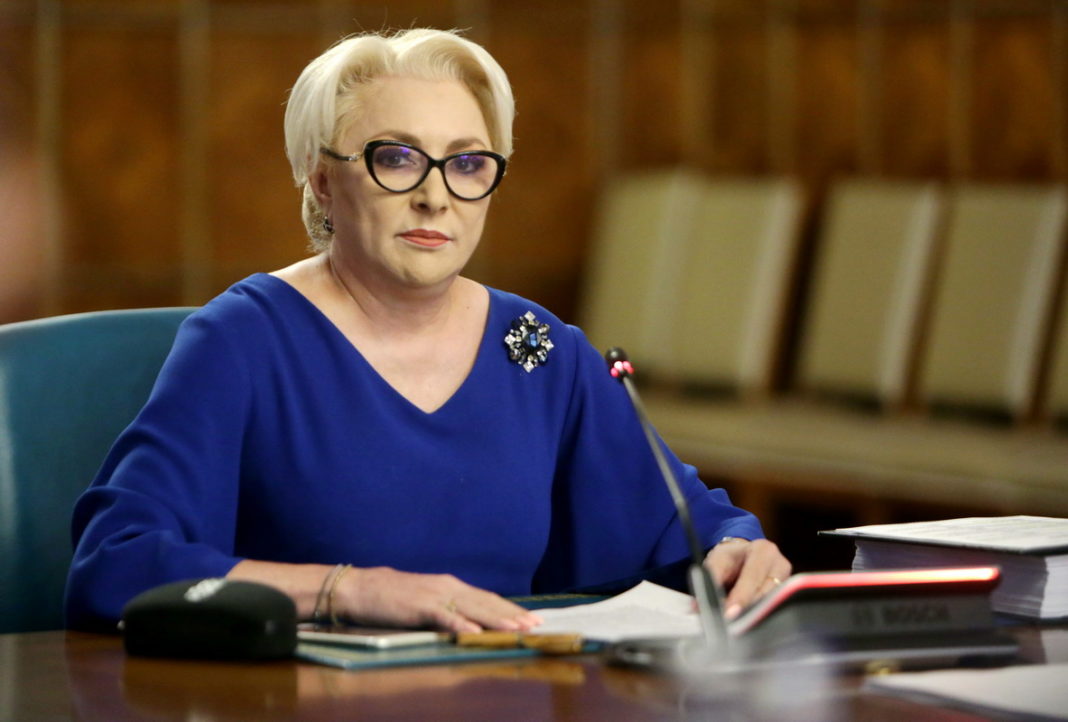 Dăncilă anunță că va veni cu remanierea în Parlament după moțiunea de cenzură