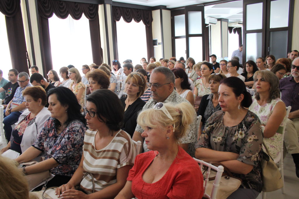 69 de funcţionari din cadrul Primăriei Craiova s-au specializat, la Predeal, în vederea creşterii calităţii activităţii administrative