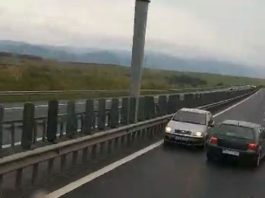 Şofer filmat când mergea pe contrasens pe autostradă