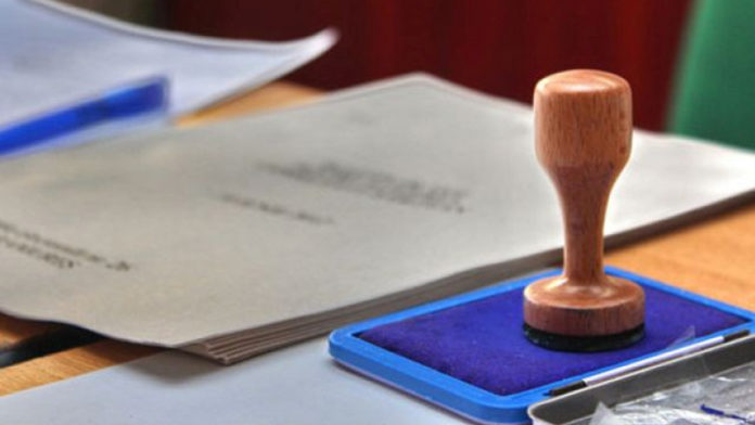 Poliţiştii din Dolj au întocmit un dosar penal pentru fals în înscrisuri sub semnătură privată la Izvoare Poliţiştii din Dolj au întocmit un dosar penal pentru fals în înscrisuri sub semnătură privată la Izvoare