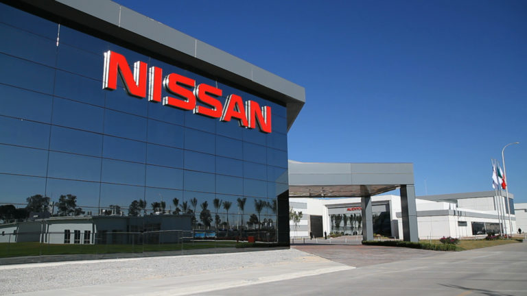 Renault, Nissan, Seat și Ferrari închid uzine din cauza coronavirusului