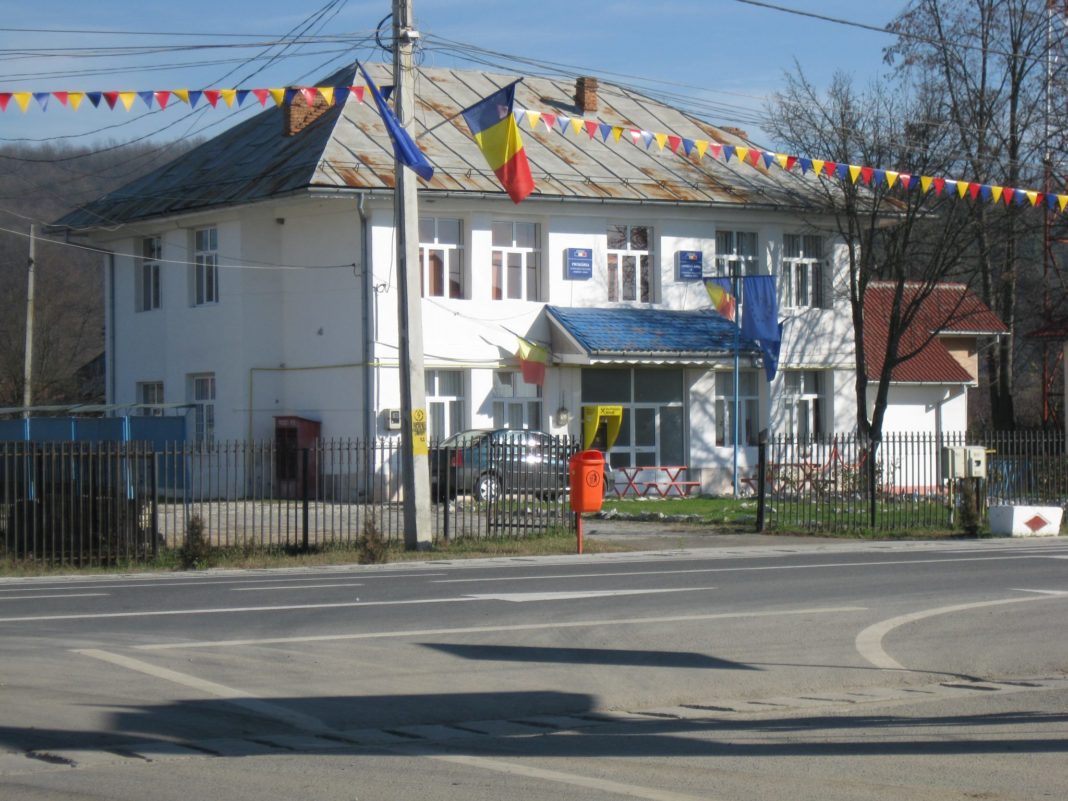 primaria balteni primaria balteni