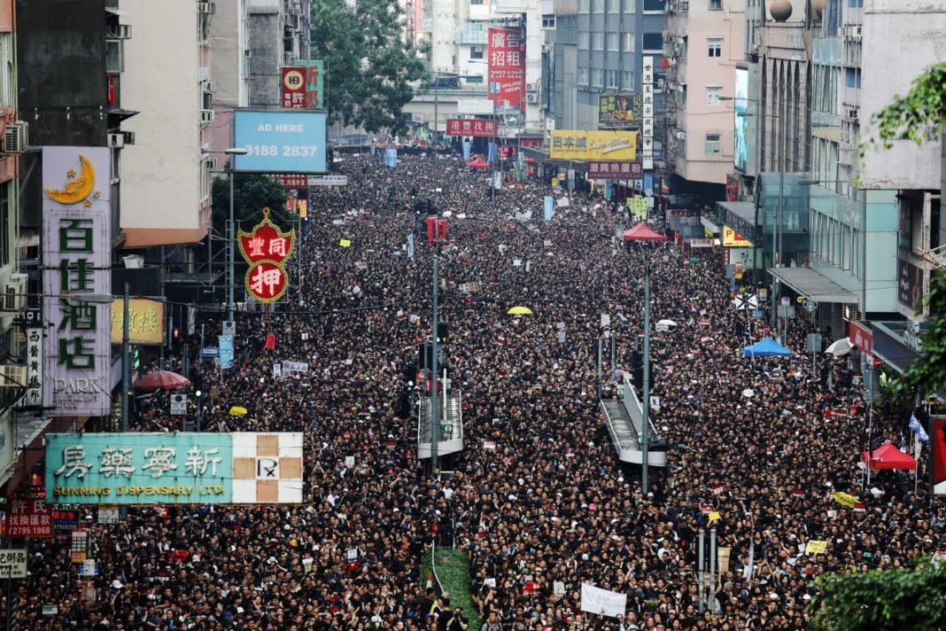 China a dezinformat prin rețele de socializre situația din Hong Kong