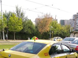 “NU IAU HANDICAPAȚI” Cum a fost umilită o fetiţă de către un taximetrist