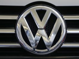 Volkswagen este interesată să preia o parte din Tesla Motors