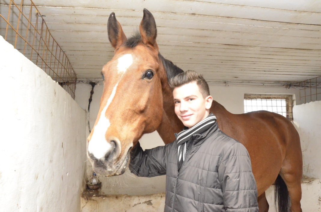 Vlad Gruia şi calul Carland au obţinut rezultate excelente în acest an (Foto: Alexandru Vîrtosu)