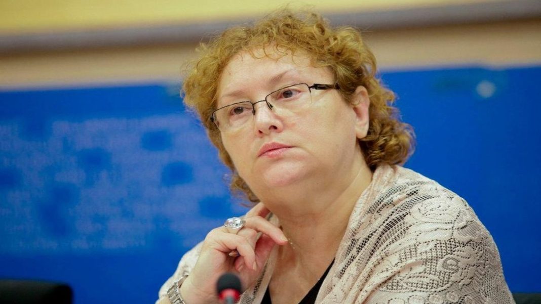 Avocatul Poporului a atacat la Curtea Constituțională controversata ordonanță de urgență privind Codul Administrativ