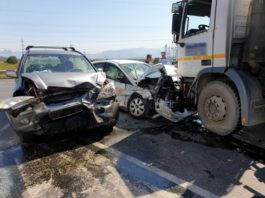 Patru răniţi în urma unui accident rutier