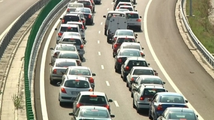 aglomeratie-autostrada-1280x720