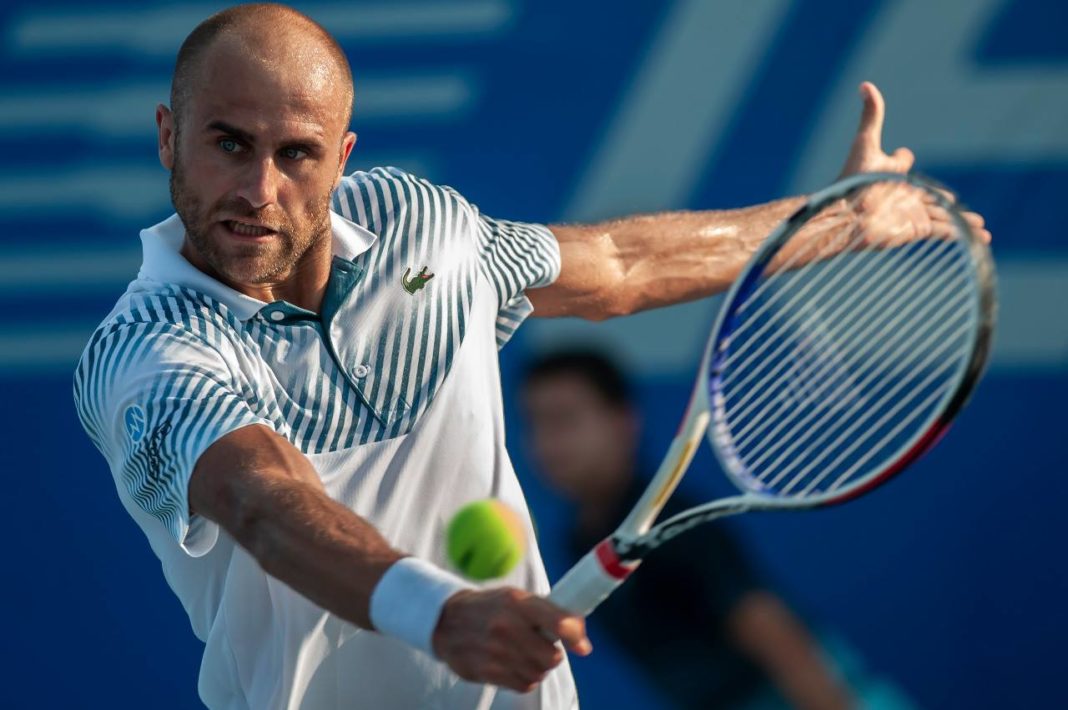 Marius Copil nu i-a ţinut piept francezului Gael Monfils