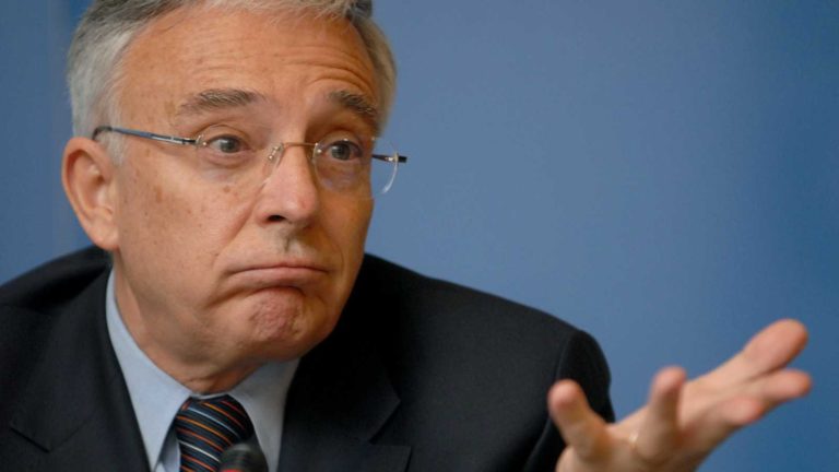 Isărescu: Bugetul e tensionat.