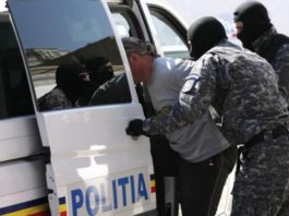 Poliţiştii au prins la timp un șofer din Bucureşti care a vrut să-și arunce în aer mașina