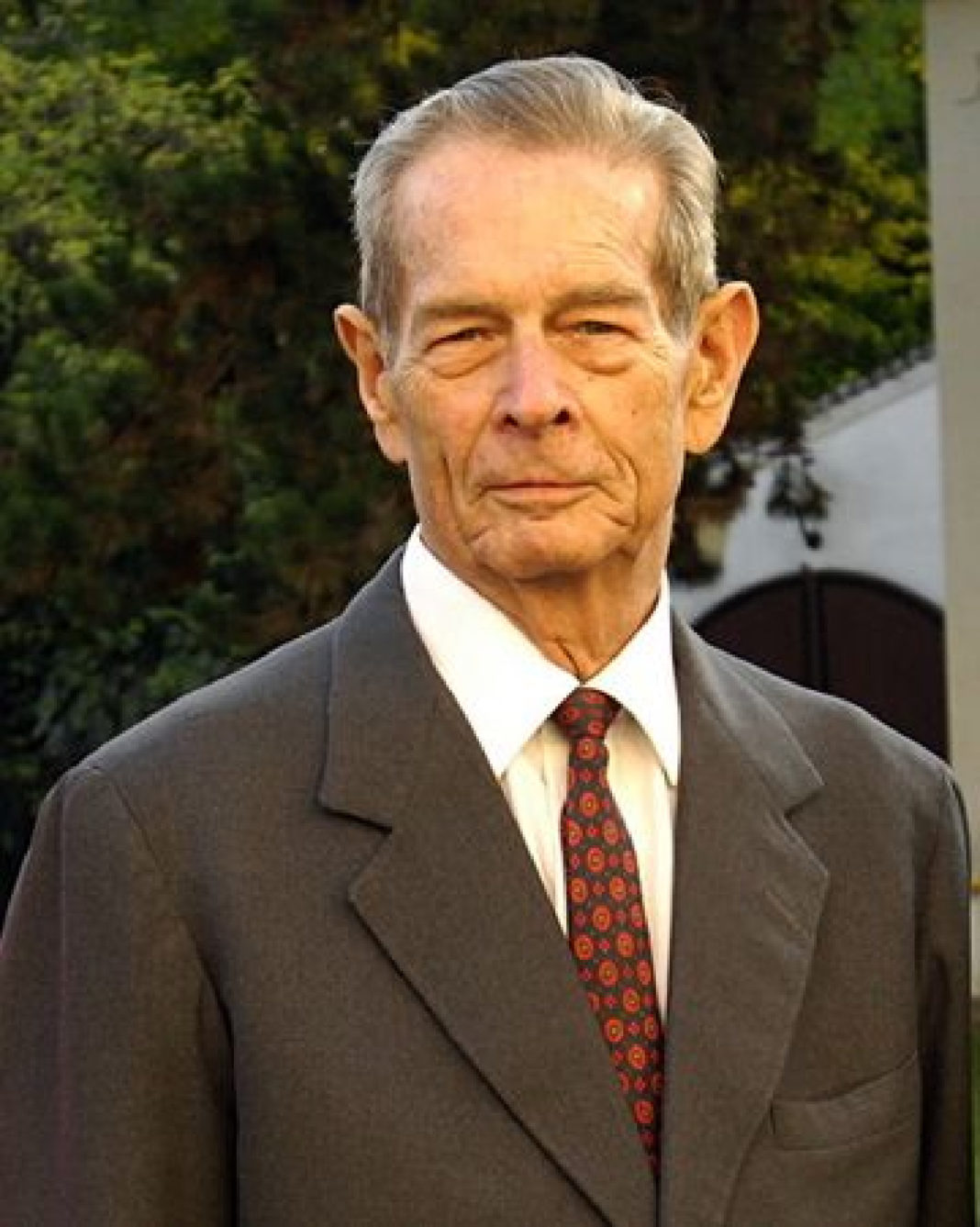 Familia Regală a României a publicat poze cu Regele Mihai