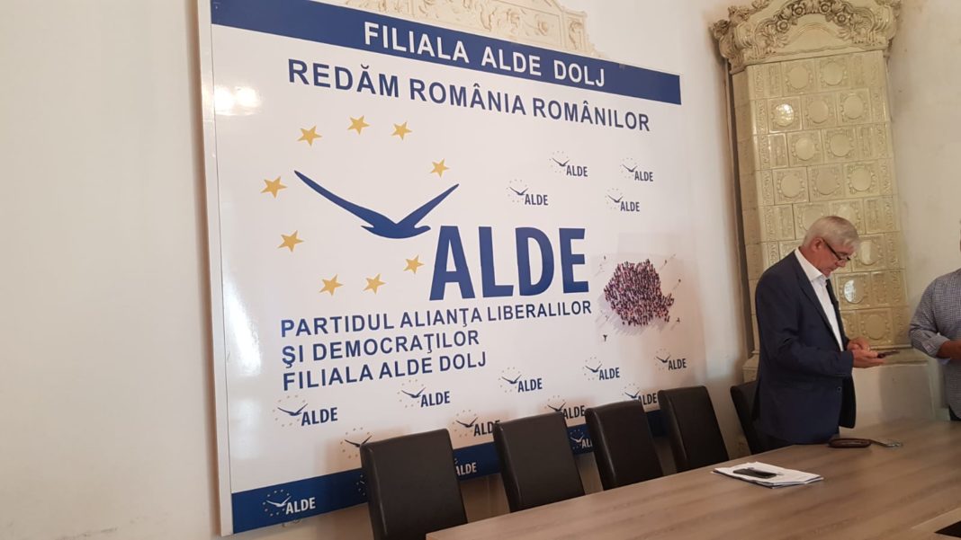 Conducerea ALDE Dolj, şocată de demisia lui Călin Popescu Tăiceanu
