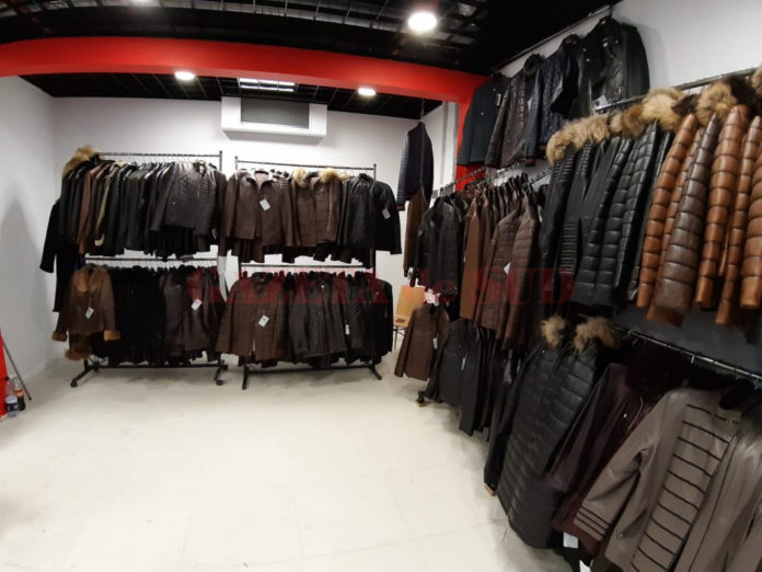 „MODĂ şi TRADIŢII”, la Târgul CONTEX