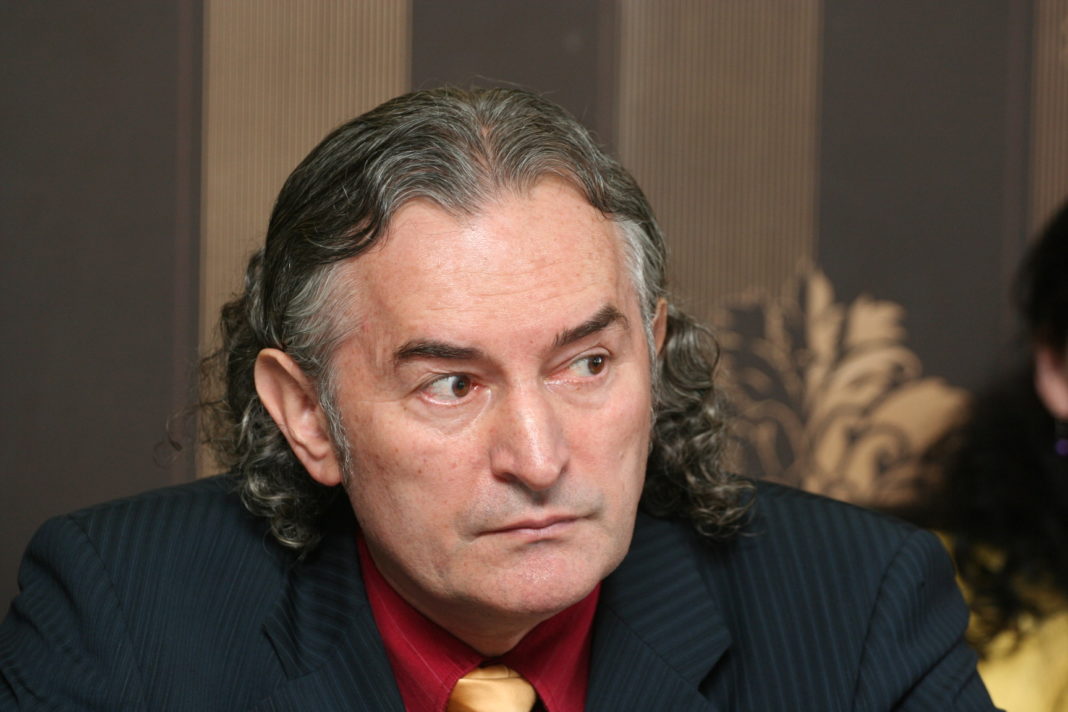 Semnăturile fotocopiate l-au scos pe Miron Cozma din cursa pentru prezidenţiale