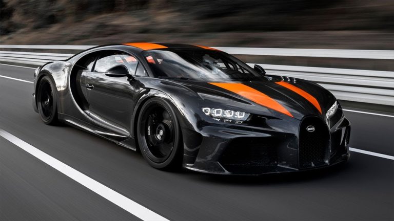 O mașină Bugatti a atins viteza record de 490 km/h