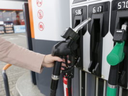 Transportatorii cer plafonarea prețurilor la benzină și motorină