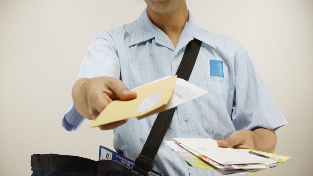 Poştaş din Balş, bătut şi jefuit