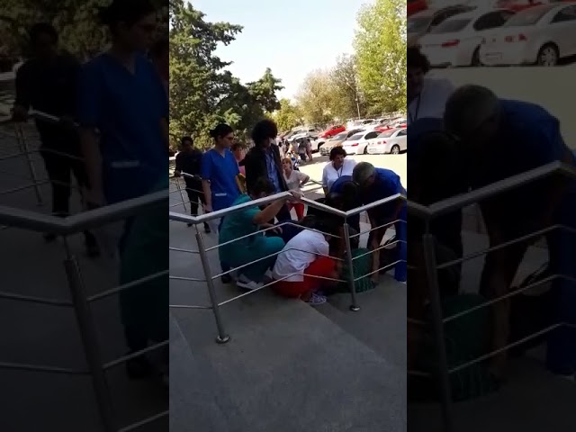 Pacient externat, mort pe scările Spitalului de Urgenţă din Craiova